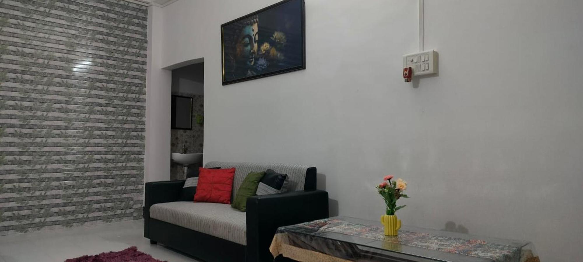 Primrose Homestay グワーハーティー エクステリア 写真